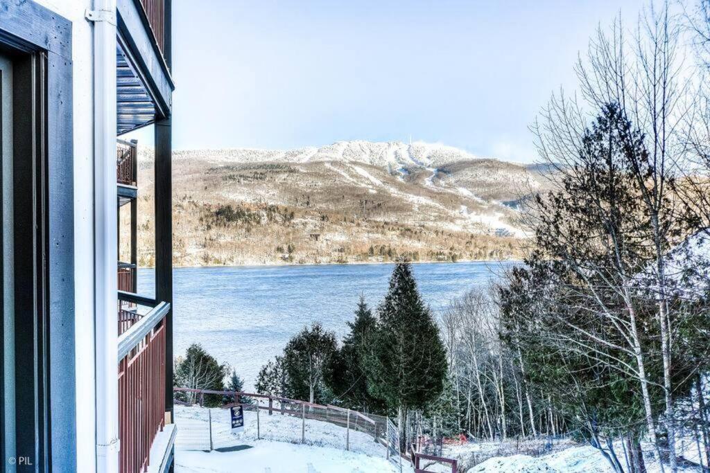 Chic Mt-Tremblant Condo With View On The Lake By Denstays Mont-Tremblant Exterior foto