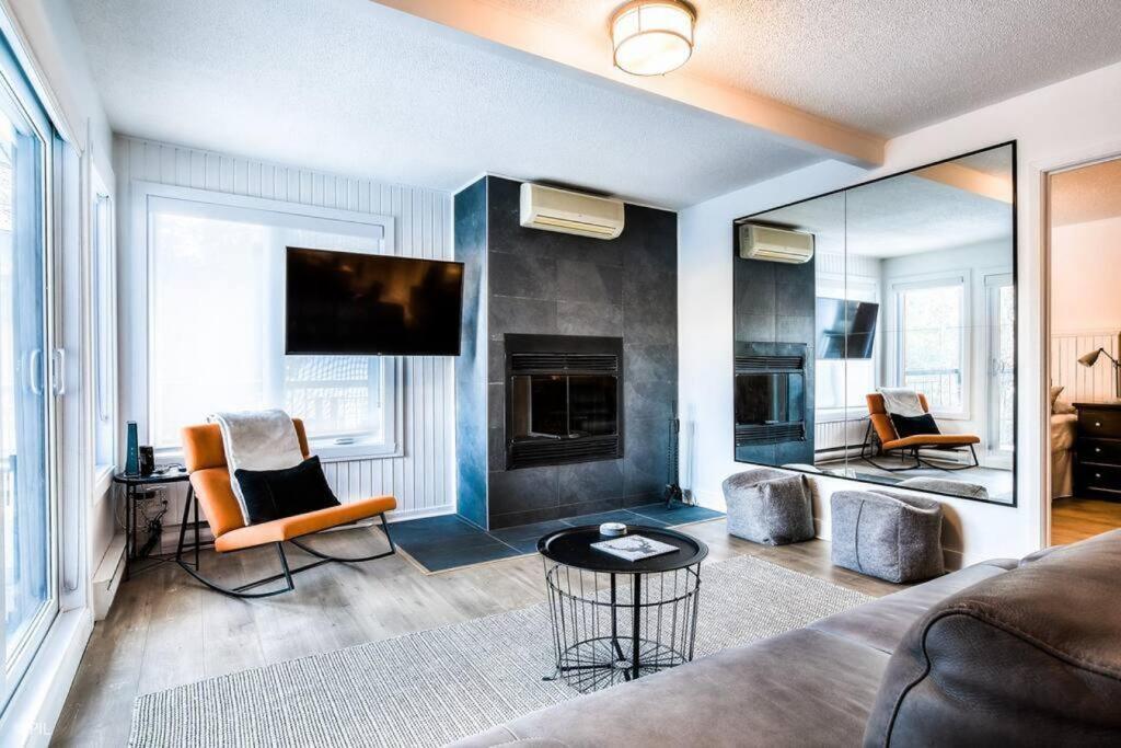 Chic Mt-Tremblant Condo With View On The Lake By Denstays Mont-Tremblant Exterior foto